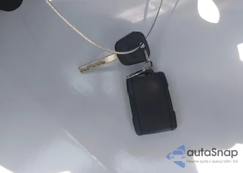 2015 Chevrolet Silverado 1500 1Lt from USA, damaged, VIN 3GCUKREC5FG338761